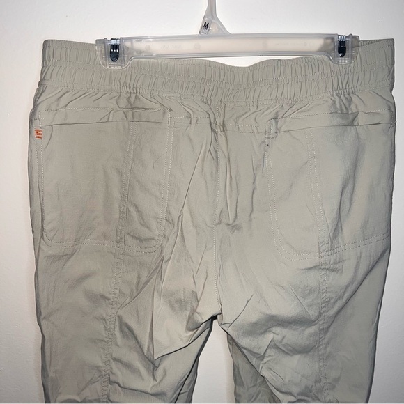 Orvis Insect Shield Women’s Insect Repellent Pants Size 10 - Picture 8 of 14